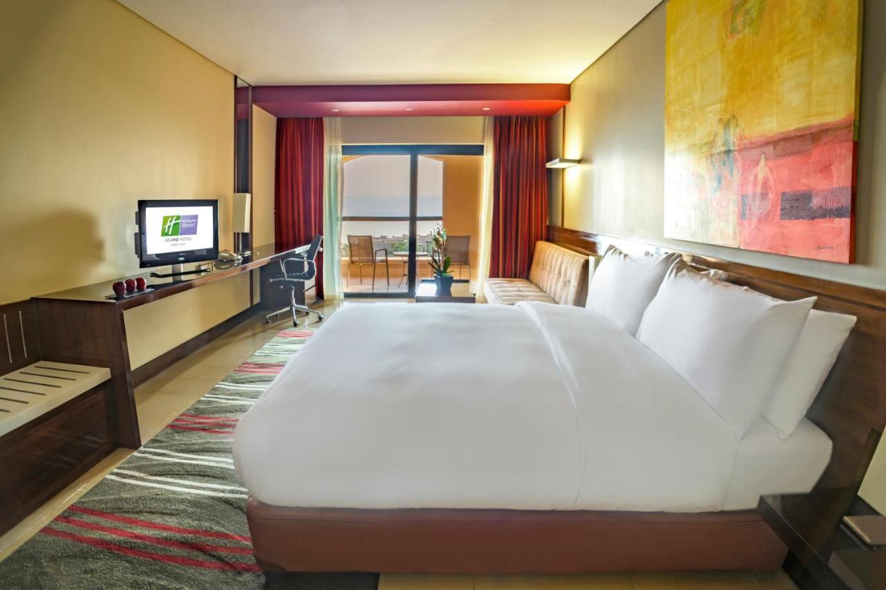By Ihg 5*