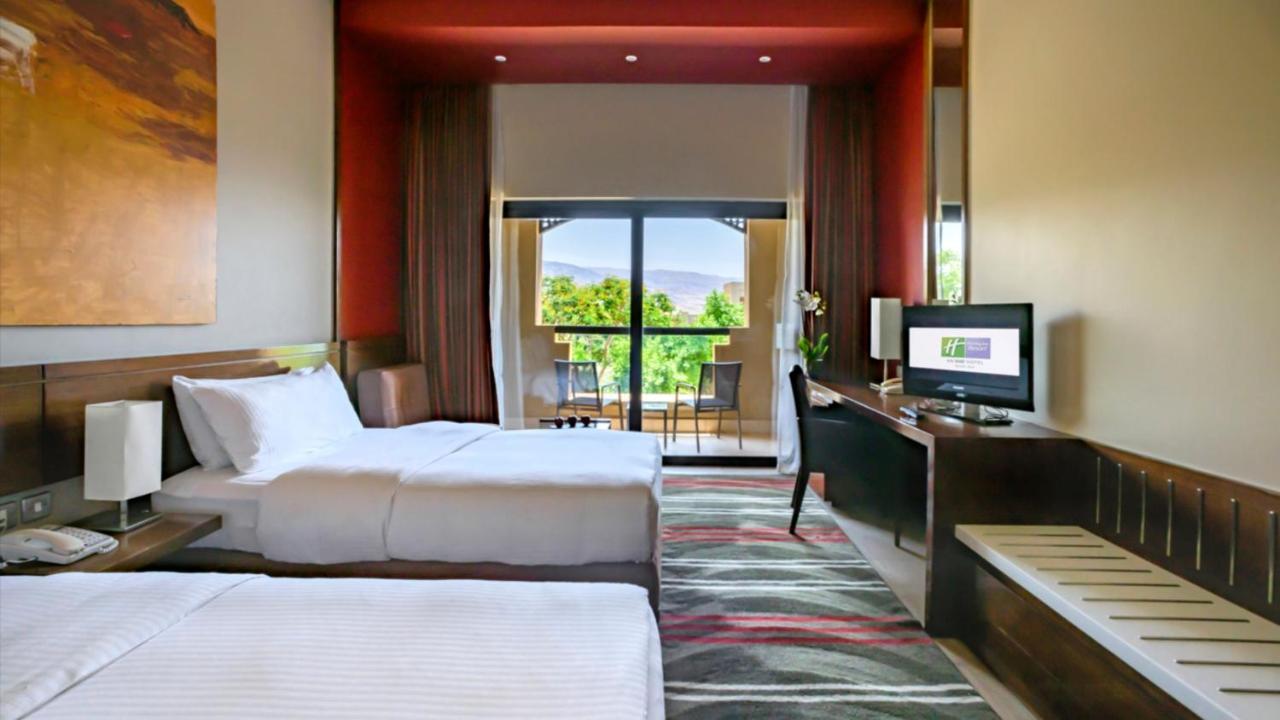 By Ihg Resort 5*