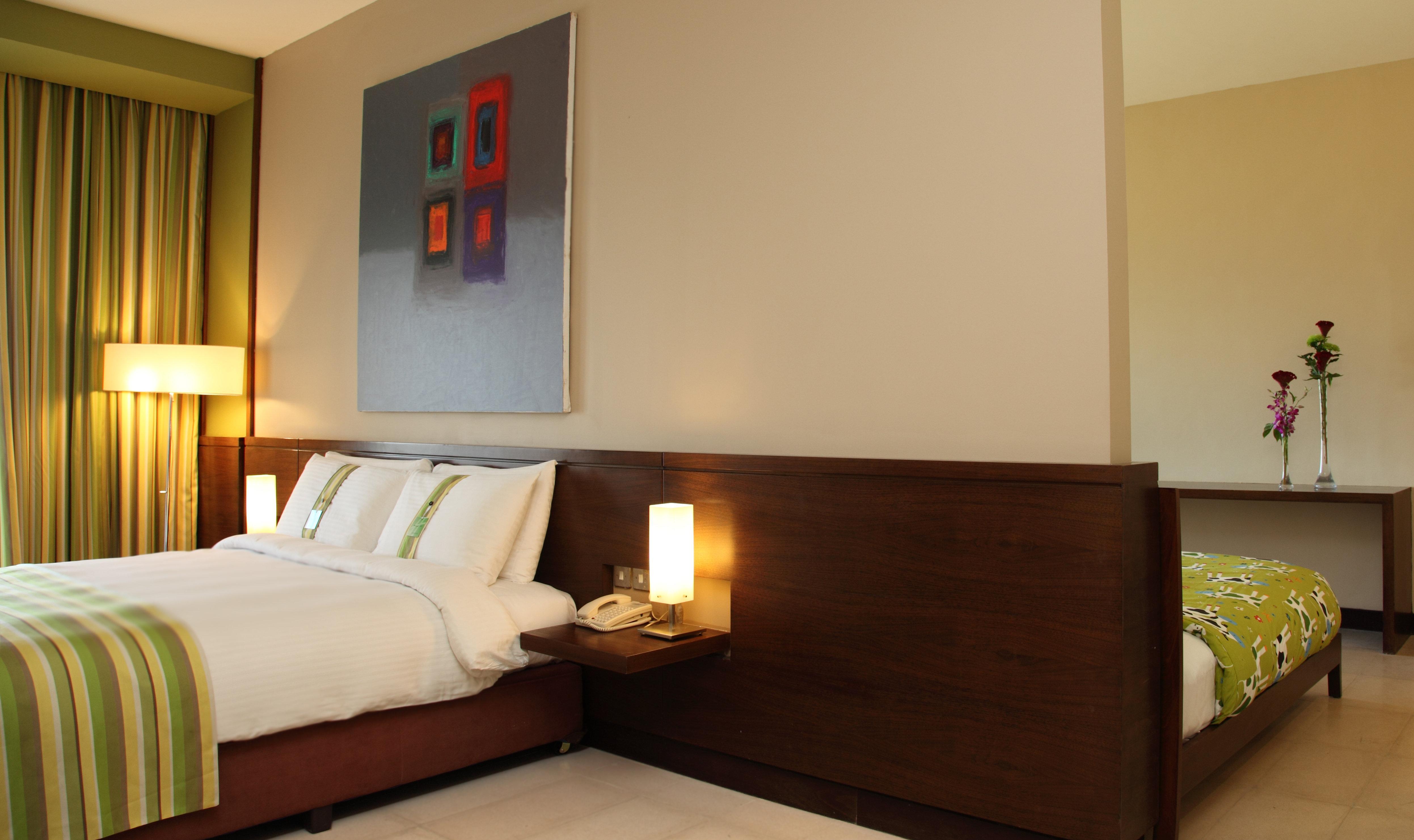 By Ihg 5*
