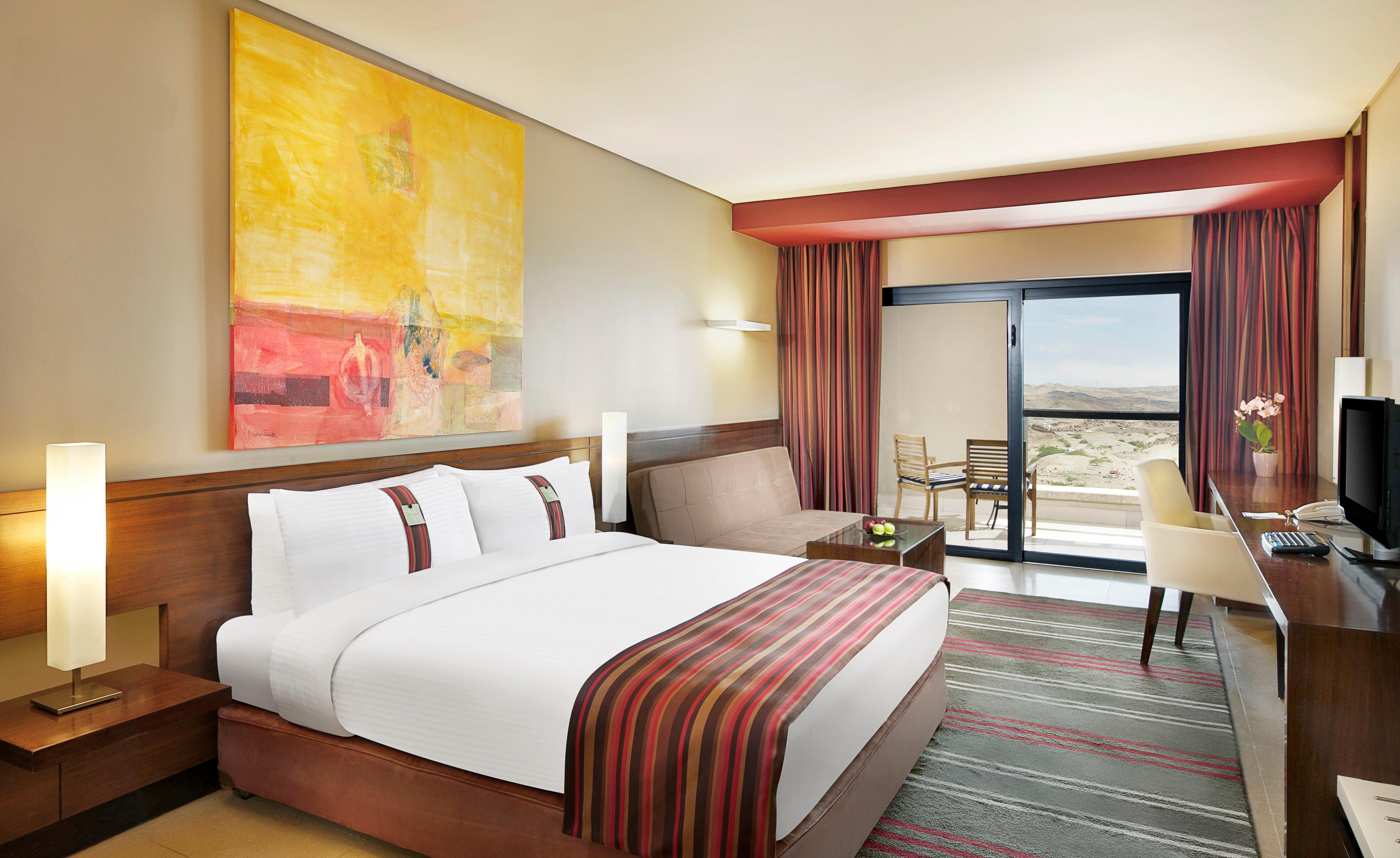 By Ihg 5*